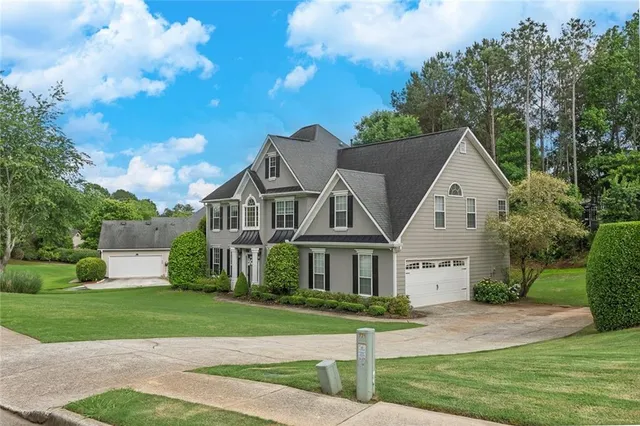 $575,000 | 225 Ruby Forest Parkway, Suwanee, GA 30024