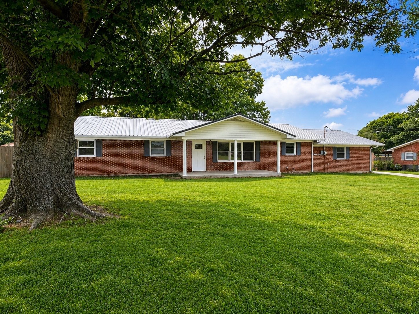 87 Eaton Lane Manchester, TN 37355 - Photo 1 of 26