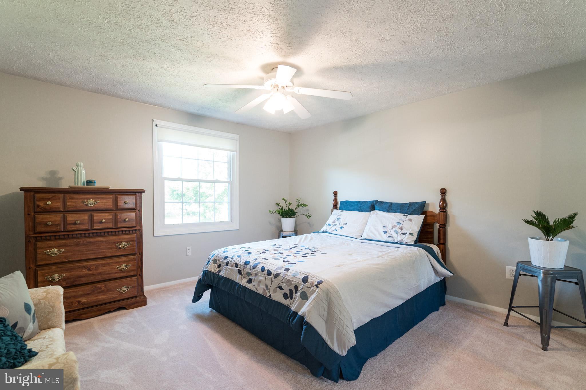 403 Rock Lodge Road Gaithersburg, MD 20877 - Photo 17 of 28 Bedroom 4