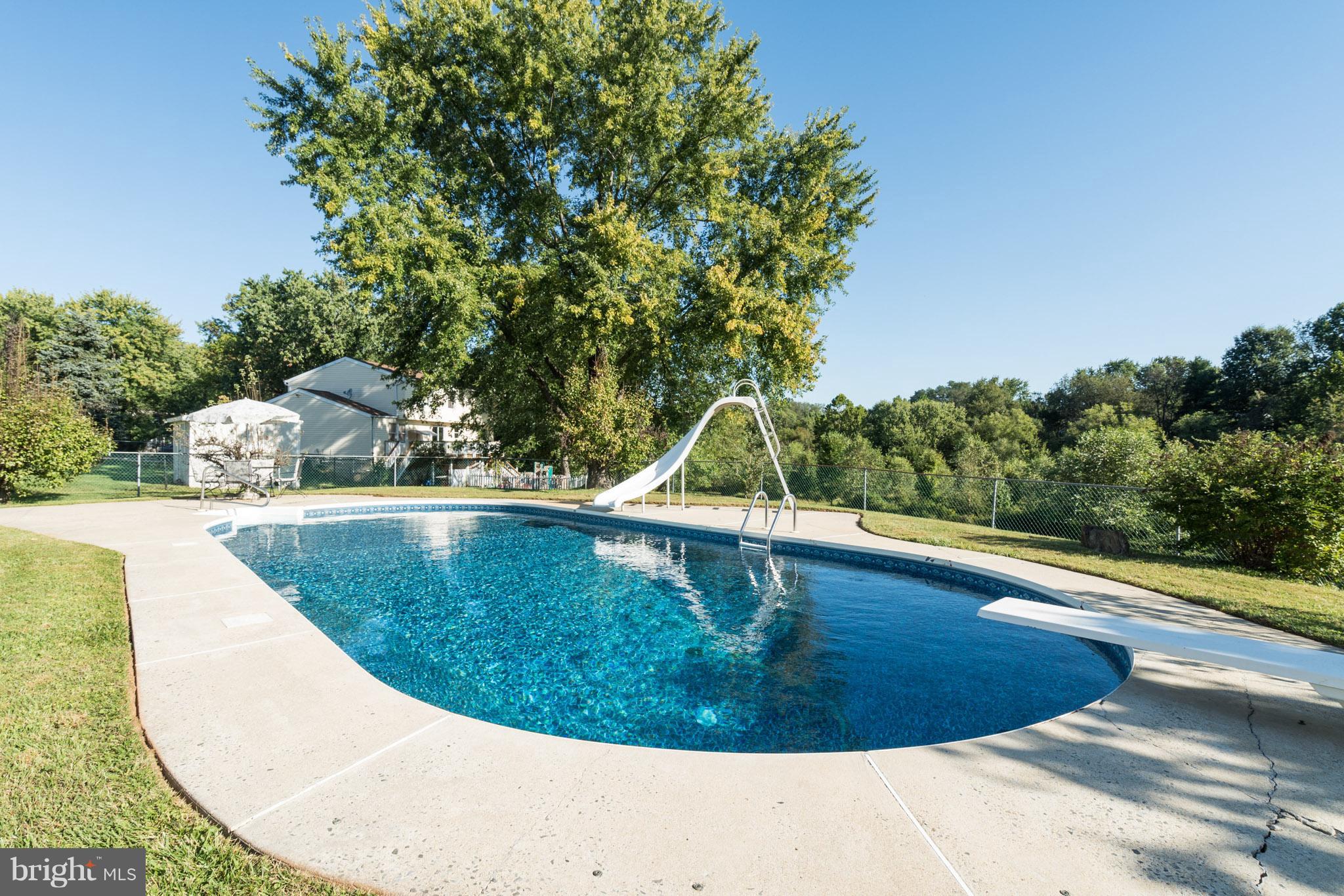 403 Rock Lodge Road Gaithersburg, MD 20877 - Photo 26 of 28 Have the family over for fun in the sun.