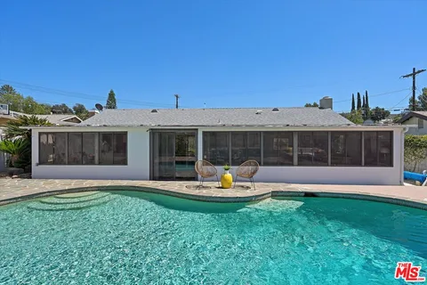 $999,000 | 8977 Riderwood Drive, Sunland, CA 91040