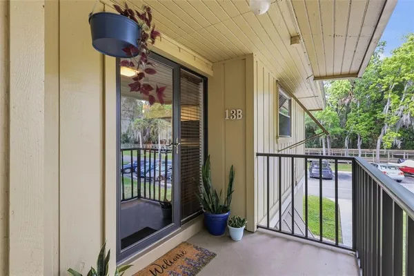 $179,900 | 140 Orchid Woods Court, Unit 13B, Deltona, FL 32725