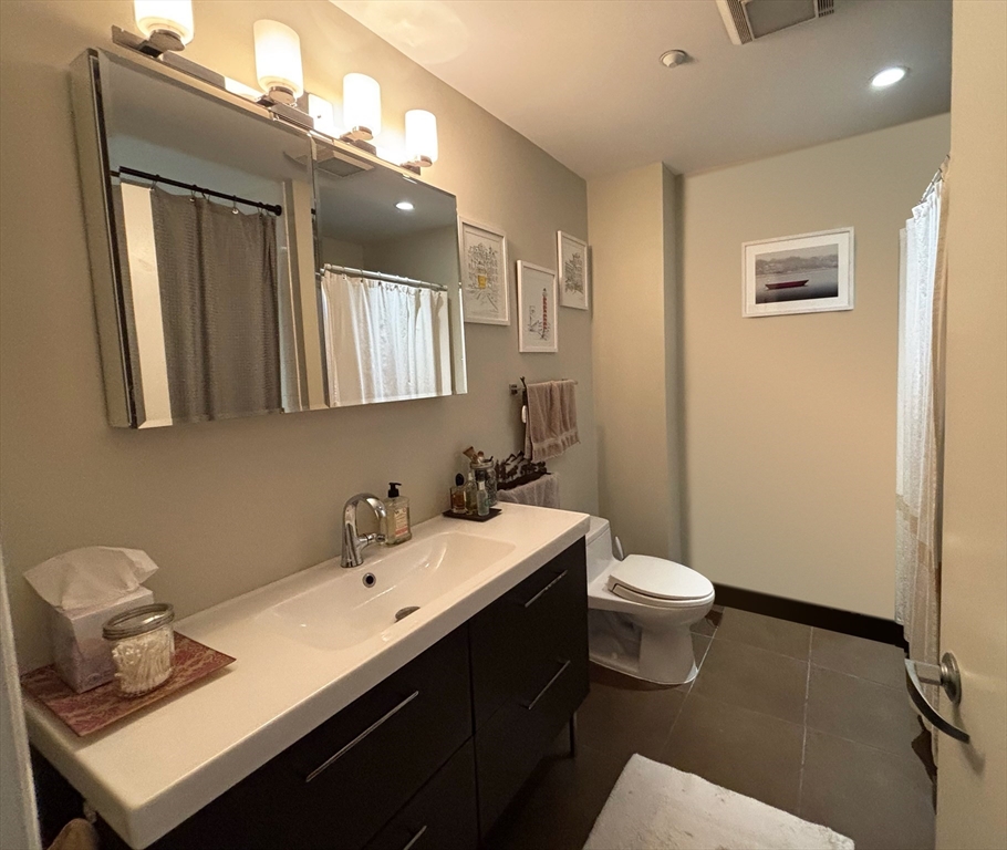 35 Fay Street, Unit 202 Boston, MA 02118 - Photo 6 of 17