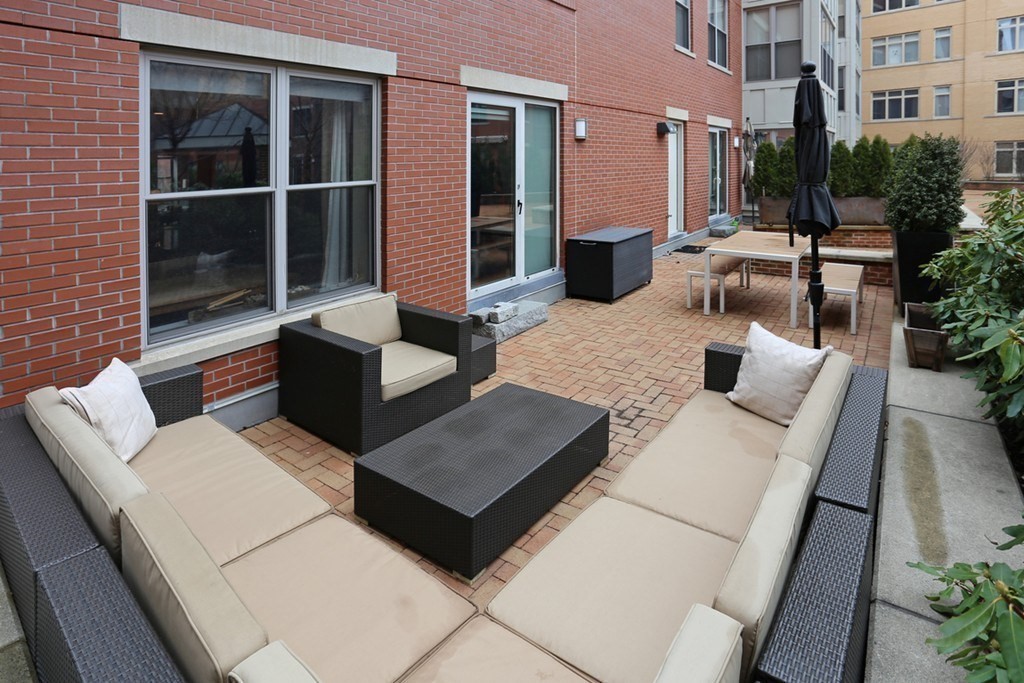 35 Fay Street, Unit 202 Boston, MA 02118 - Photo 9 of 17