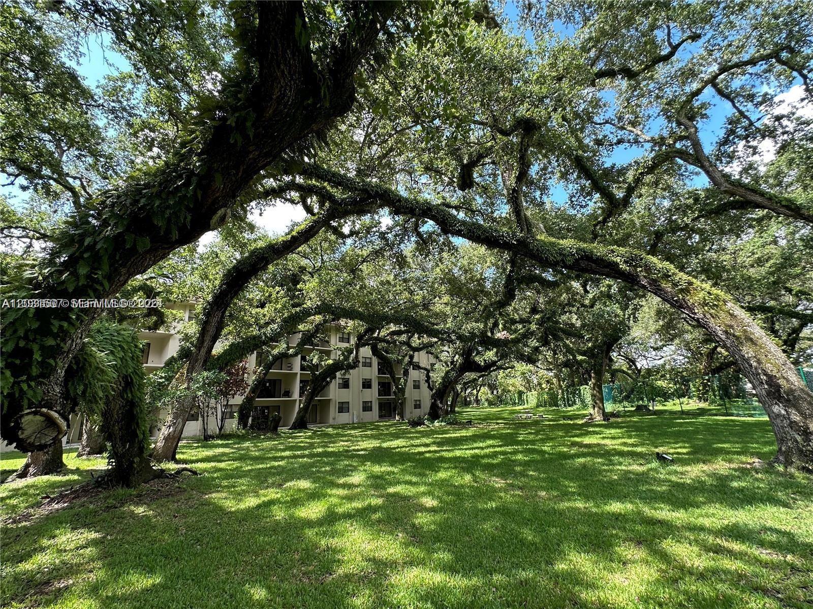 601 Ives Dairy Road, Unit 4018 Miami, FL 33179 - Photo 25 of 61