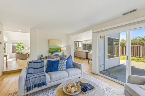 $1,050,000 | 3245 Estrella Del Mar Way, Marina, CA 93933
