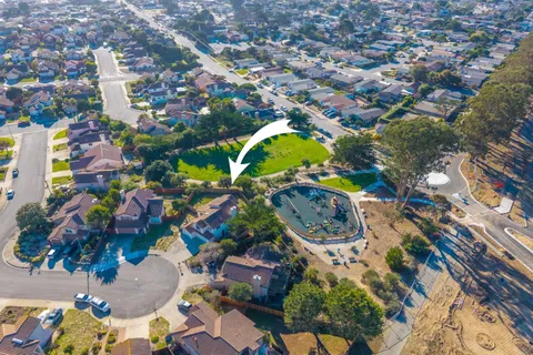 $1,050,000 | 3245 Estrella Del Mar Way, Marina, CA 93933