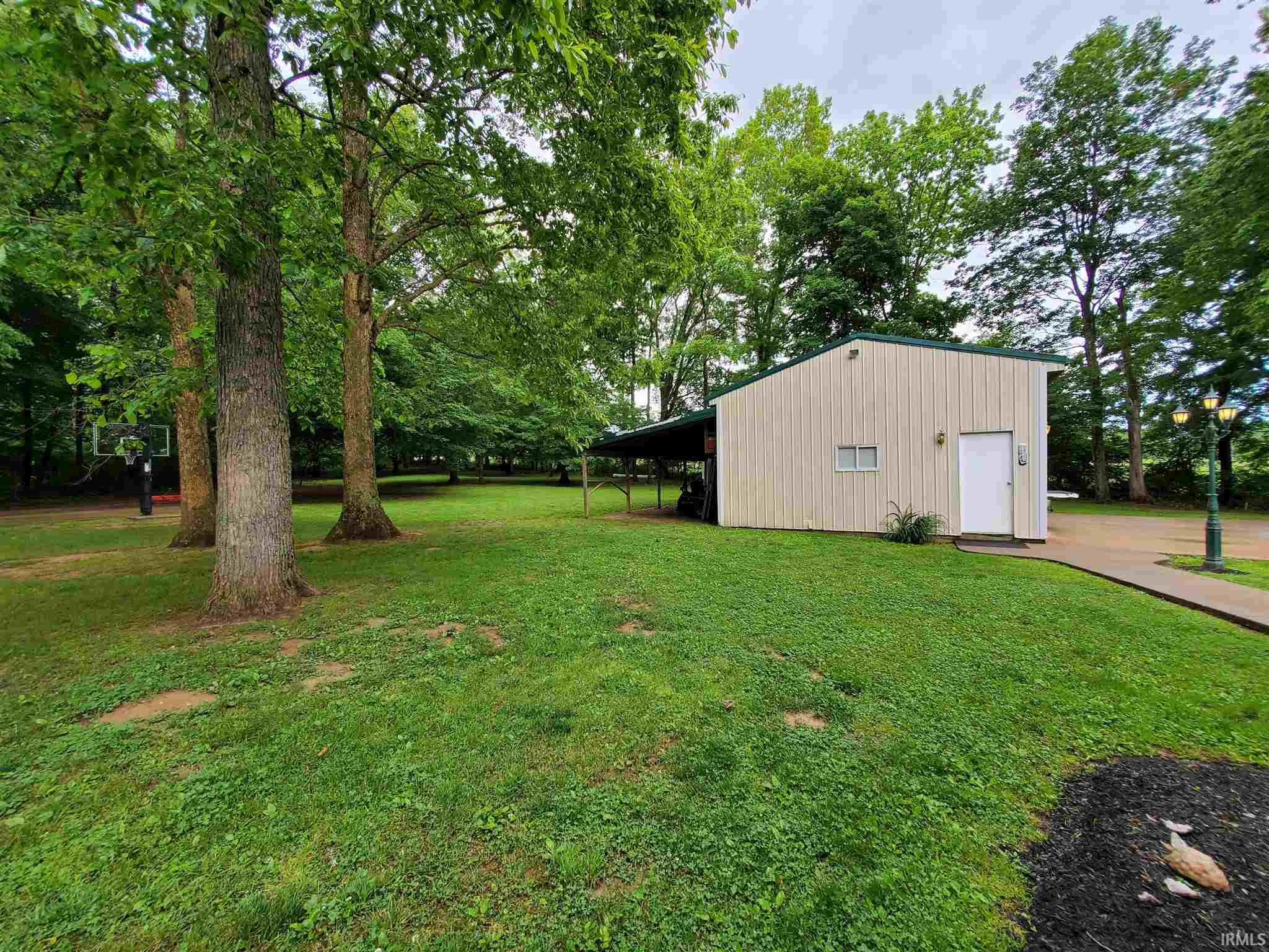 210 Stove Road Bedford, IN 47421 - Photo 13 of 36