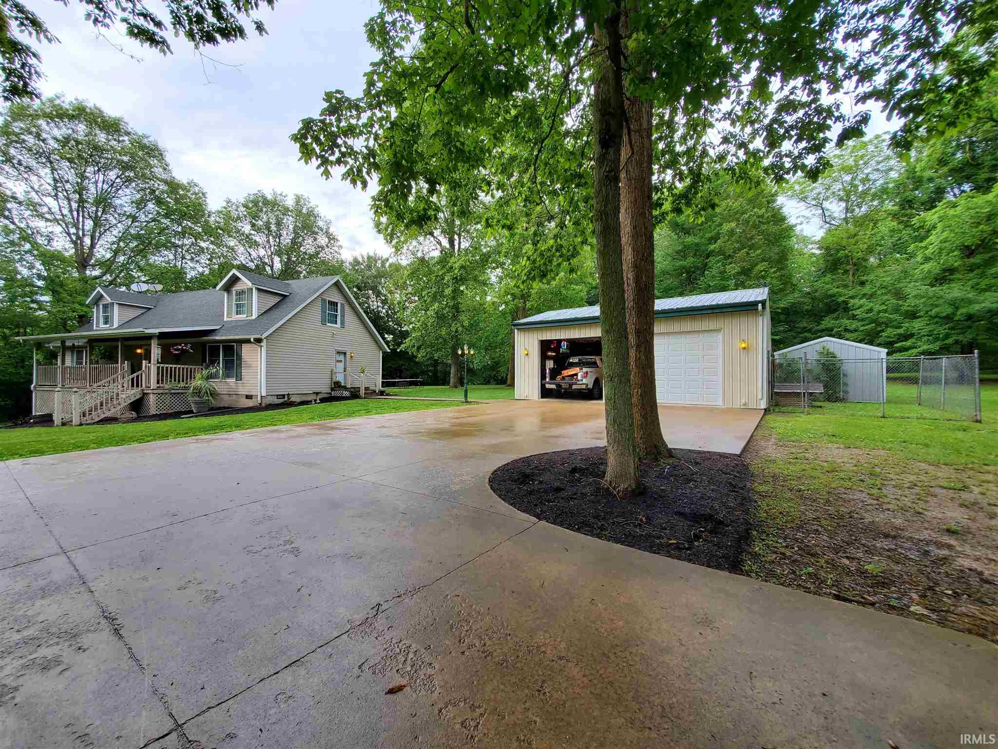 210 Stove Road Bedford, IN 47421 - Photo 4 of 36