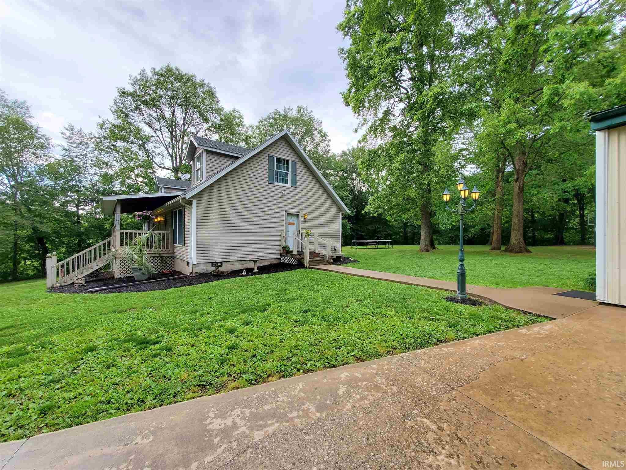 210 Stove Road Bedford, IN 47421 - Photo 9 of 36
