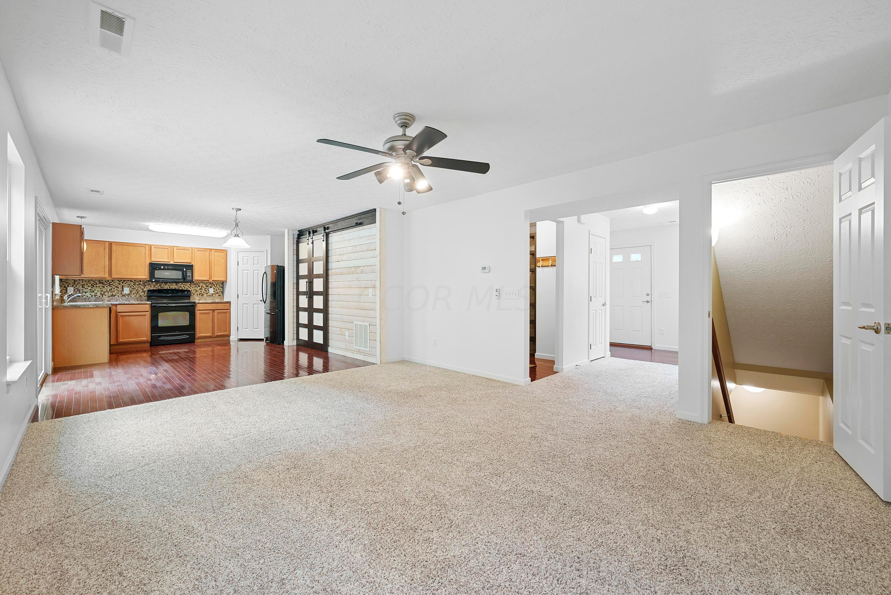 56 Madison Court Delaware, OH 43015 - Photo 6 of 50 DSC02612