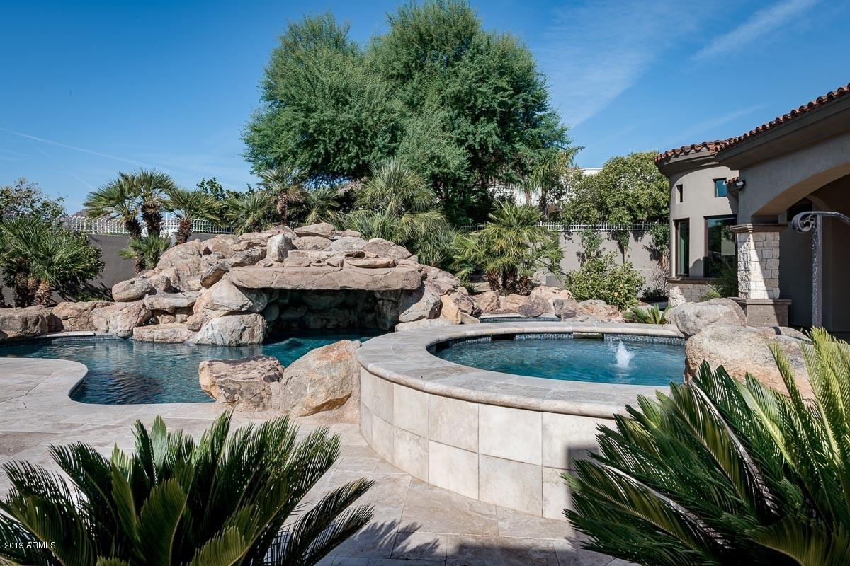 4825 East Roadrunner Road Paradise Valley, AZ 85253 - Photo 73 of 92 Roadrunner grotto Spa and Pool