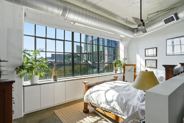 $699,000 | 2220 Canton Street, Unit 407, Dallas, TX 75201
