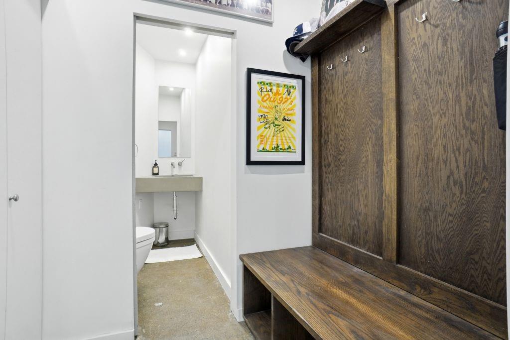2220 Canton Street, Unit 407 Dallas, TX 75201 - Photo 10 of 39