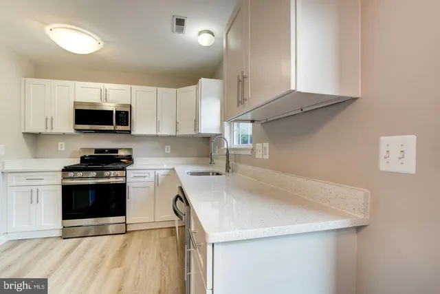 $3,000 | 4719 Springmaid Lane, Oxon Hill, MD 20745