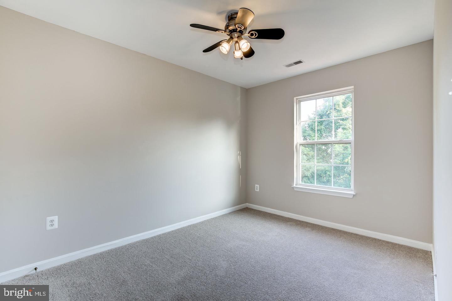 4719 Springmaid Lane Oxon Hill, MD 20745 - Photo 24 of 34