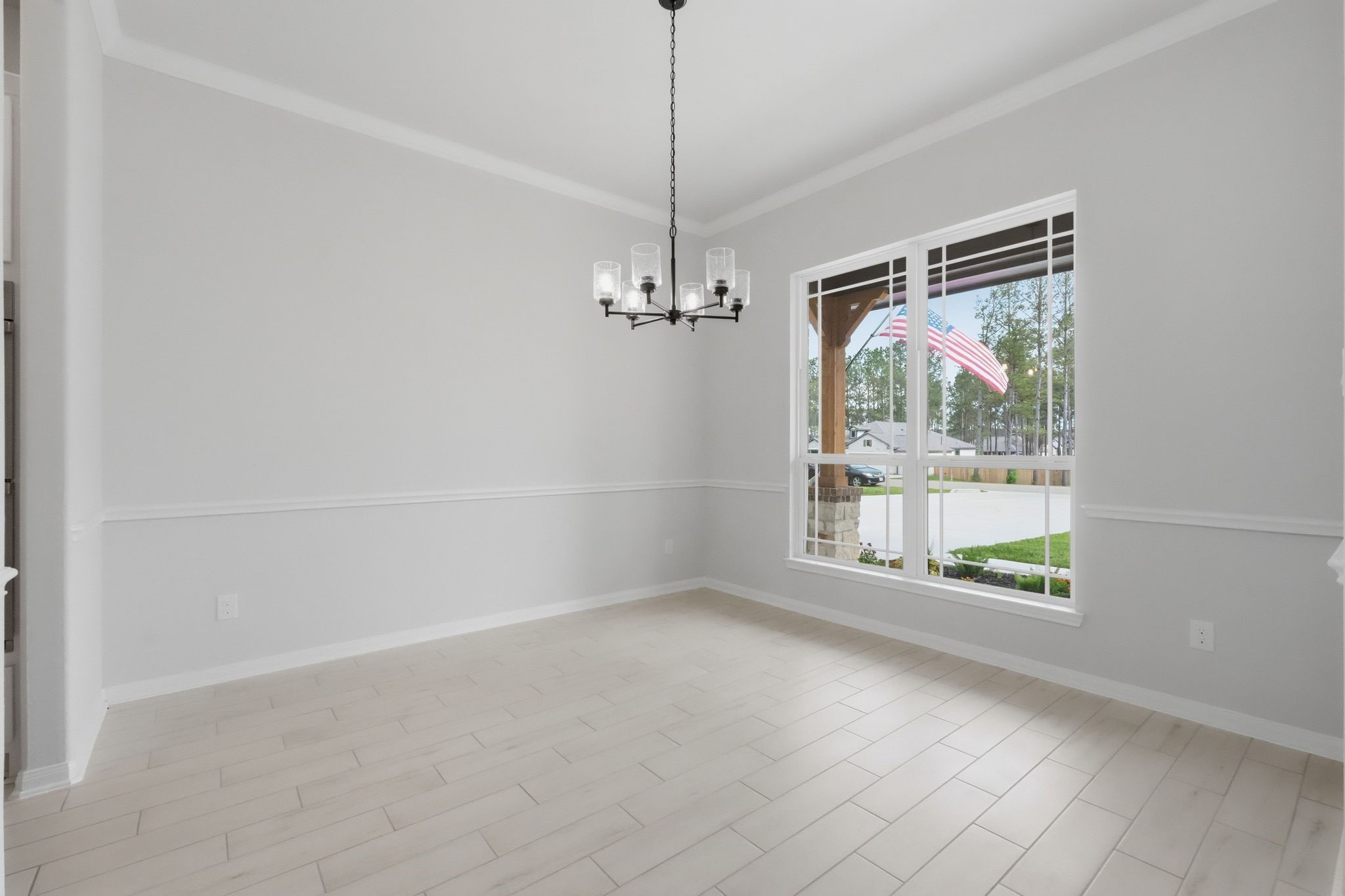 13331 Wichita Fall Trail Road Conroe, TX 77303 - Photo 5 of 22 Formal dining space with lots of natural light.