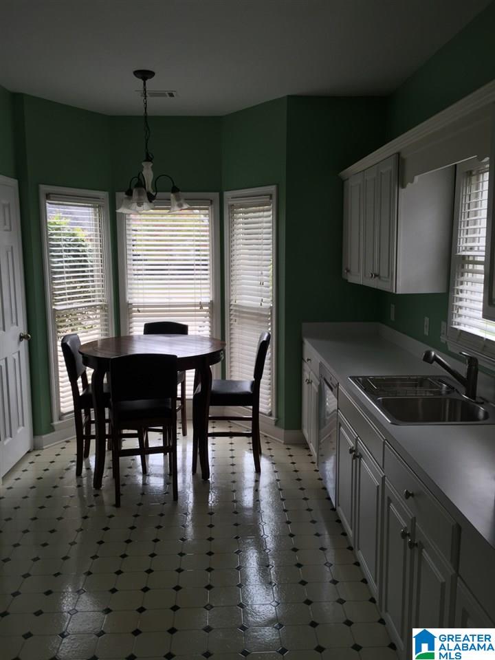 160 Paradise Lake Road Birmingham, AL 35244 - Photo 6 of 16