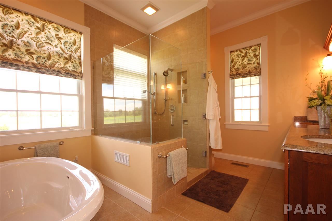 14753 Boston School Road Mackinaw, IL 61755 - Photo 18 of 36 Gallery Image 18
