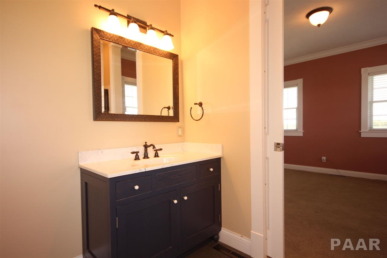 14753 Boston School Road Mackinaw, IL 61755 - Photo 26 of 36 Gallery Image 26