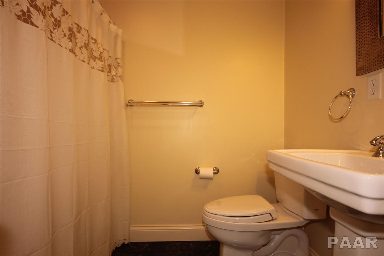 14753 Boston School Road Mackinaw, IL 61755 - Photo 32 of 36 Gallery Image 32