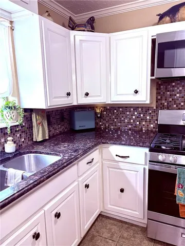 $265,000 | 211 Big Island Loop, Deville, LA 71328