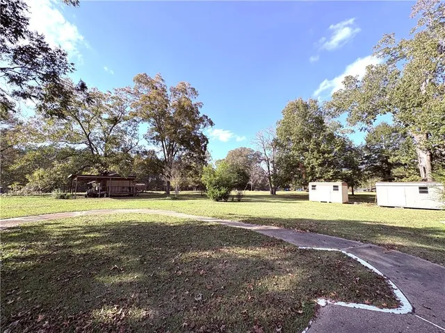 $265,000 | 211 Big Island Loop, Deville, LA 71328