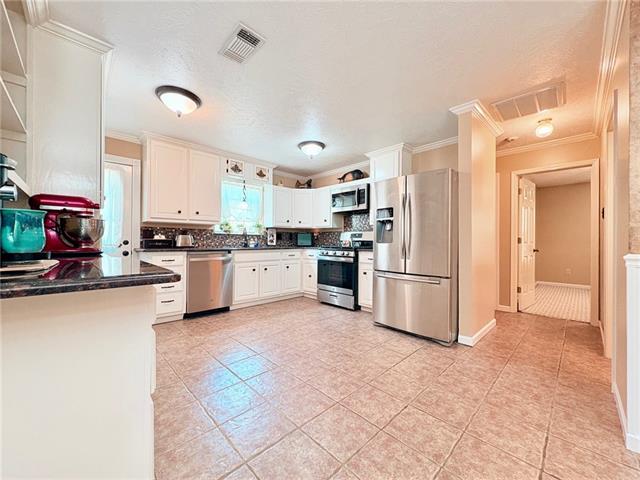 211 Big Island Loop Deville, LA 71328 - Photo 10 of 58