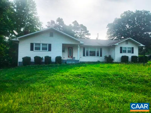 $215,000 | 49 Coryell Lane, Meherrin, VA 23954