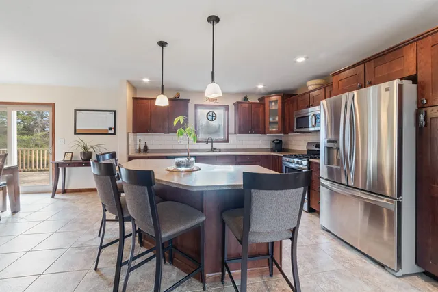 $624,900 | 5474 Jade Lane, Mountain Iron, MN 55768