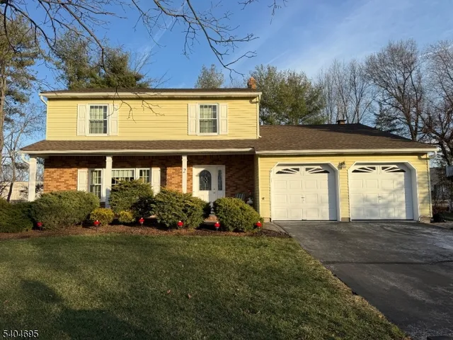 $699,900 | 2 Michael Court, Pequannock, NJ 07444