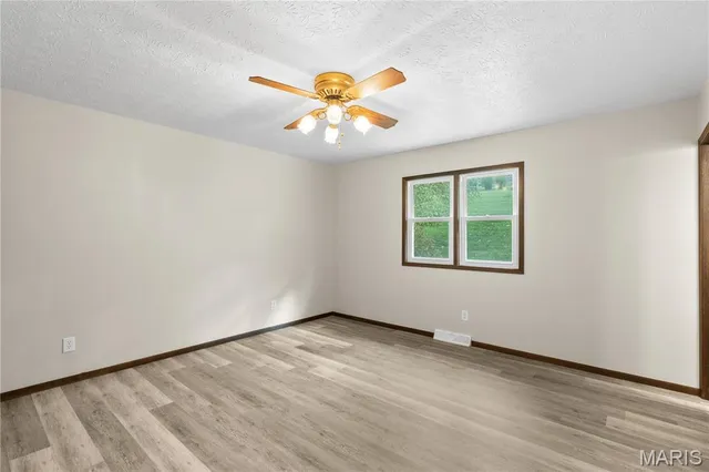 $299,500 | 63 Glendale Drive, Glen Carbon, IL 62034