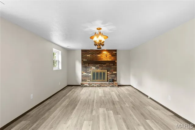 $299,500 | 63 Glendale Drive, Glen Carbon, IL 62034