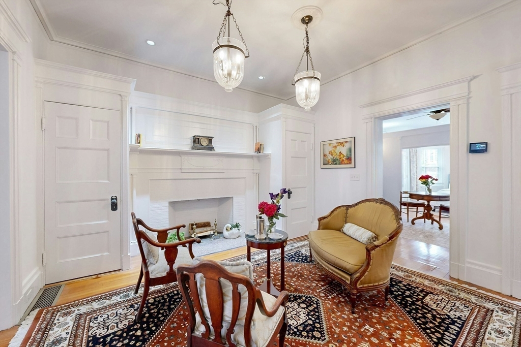 15 Garrison Road Brookline, MA 02445 - Photo 4 of 42