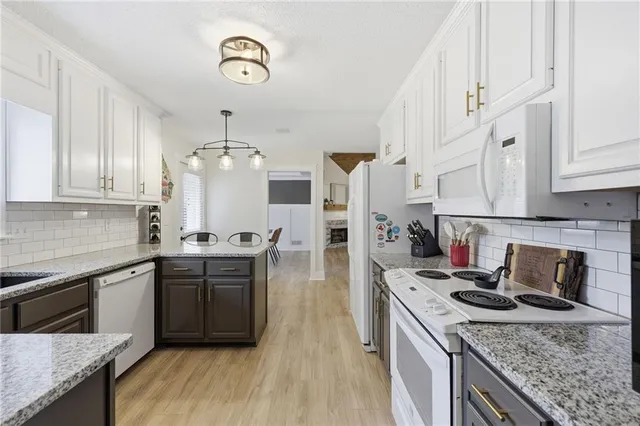 $469,900 | 1520 Woodland Way, Gainesville, GA 30501