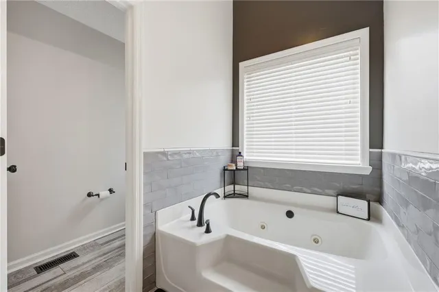 $469,900 | 1520 Woodland Way, Gainesville, GA 30501