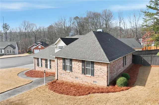 $469,900 | 1520 Woodland Way, Gainesville, GA 30501