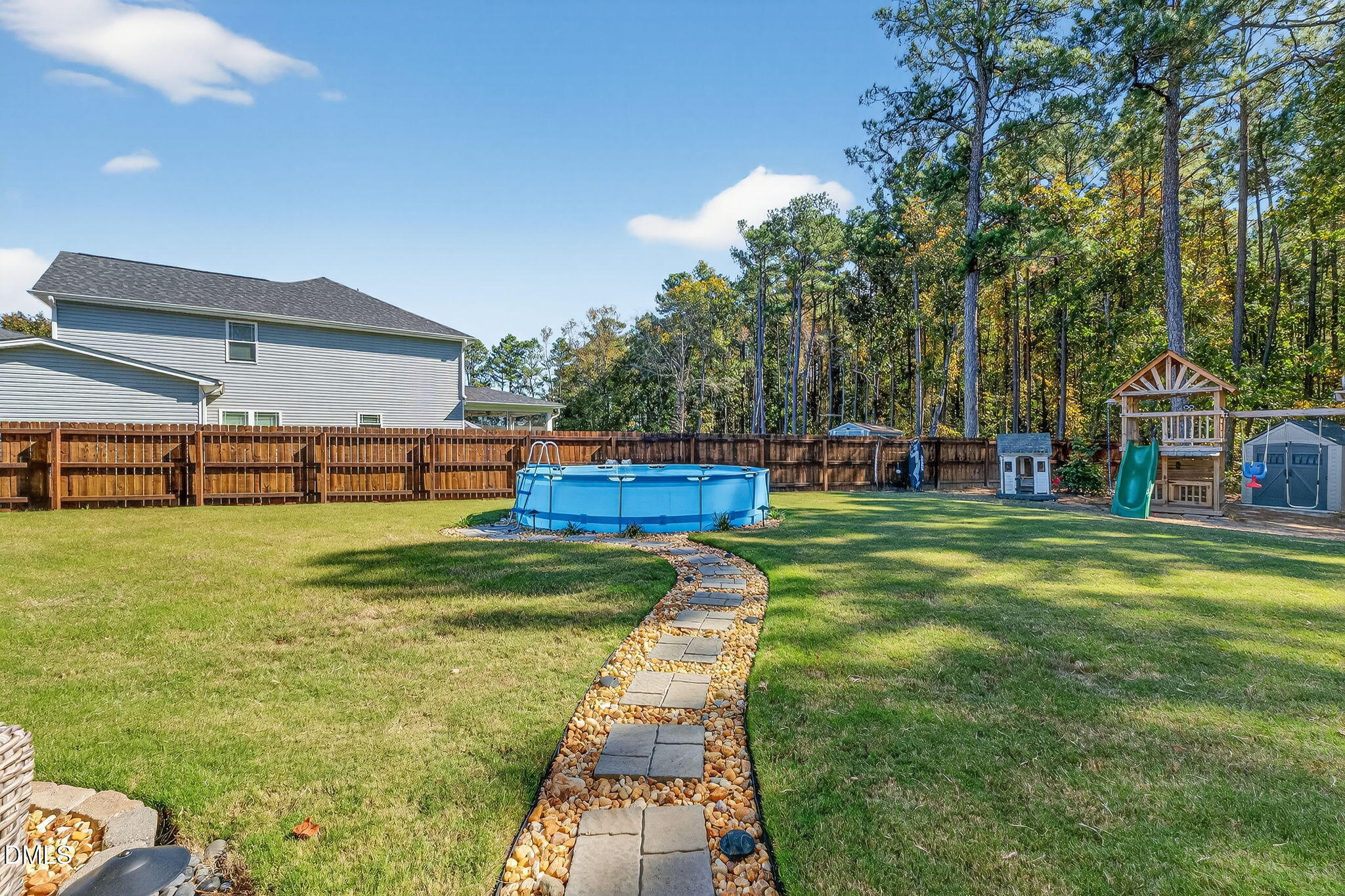 282 Raptor Drive Smithfield, NC 27577 - Photo 49 of 57 50-web-or-mls-DSC09416