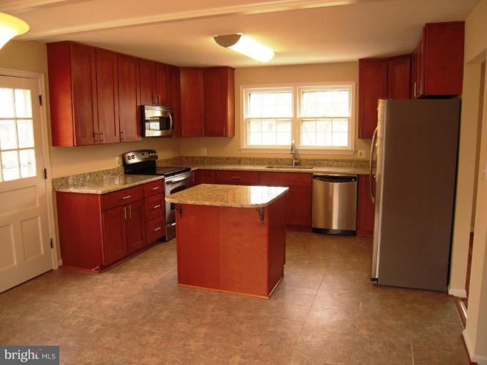 1003 Arcola Avenue Silver Spring, MD 20902 - Photo 3 of 13 Kitchen #2