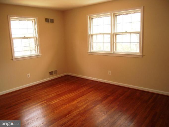 1003 Arcola Avenue Silver Spring, MD 20902 - Photo 7 of 13 Bedroom #2