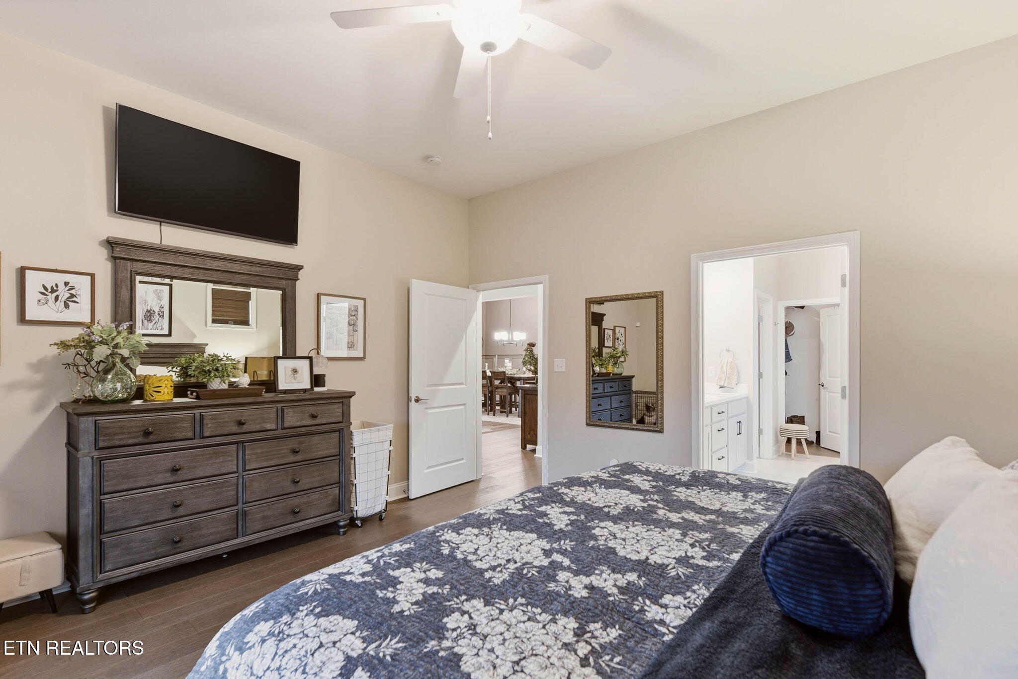 12142 Signal View Road Knoxville, TN 37932 - Photo 22 of 48 22-web-or-mls-SgnlVw12142 (53)