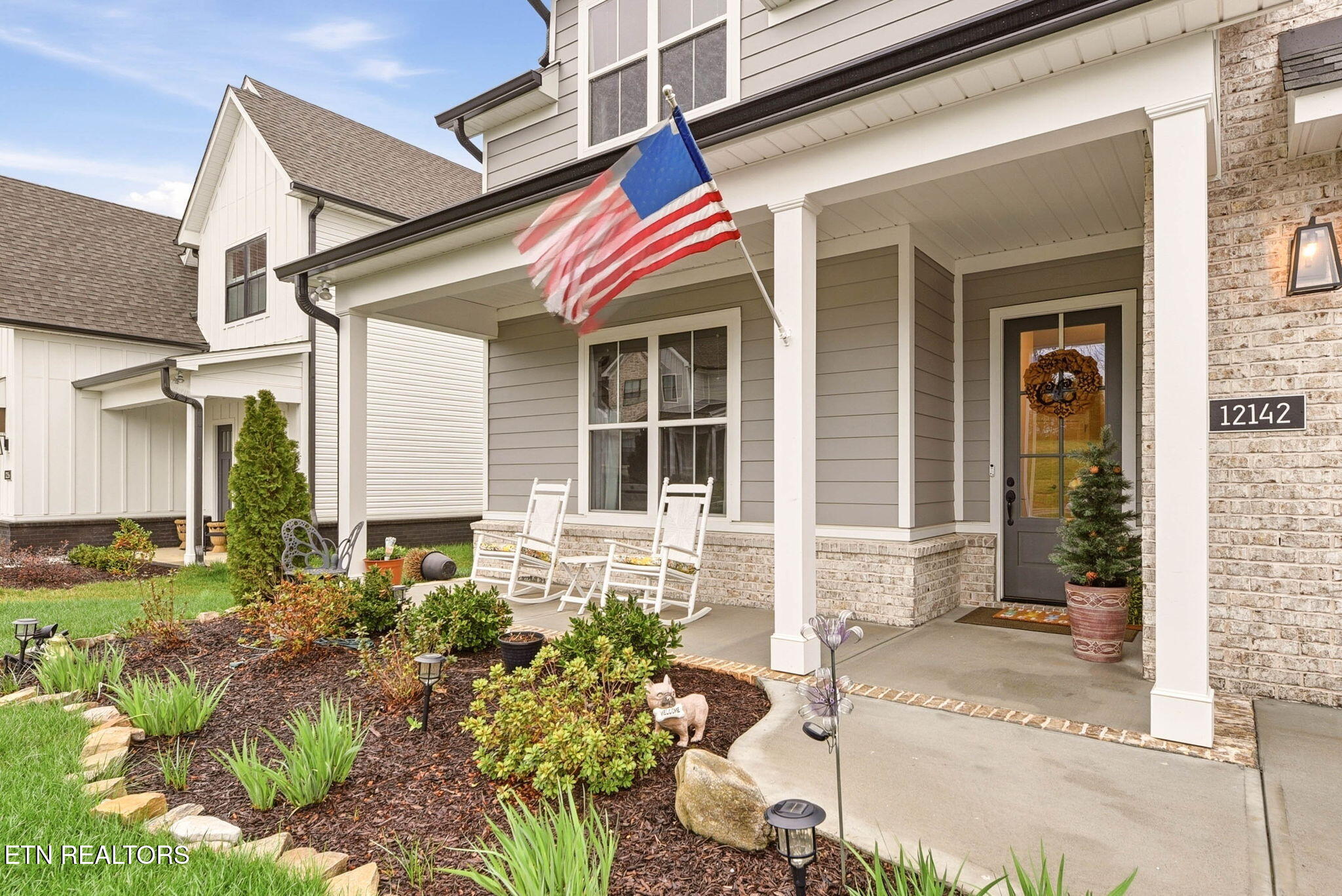 12142 Signal View Road Knoxville, TN 37932 - Photo 3 of 48 3-web-or-mls-SgnlVw12142 (20)