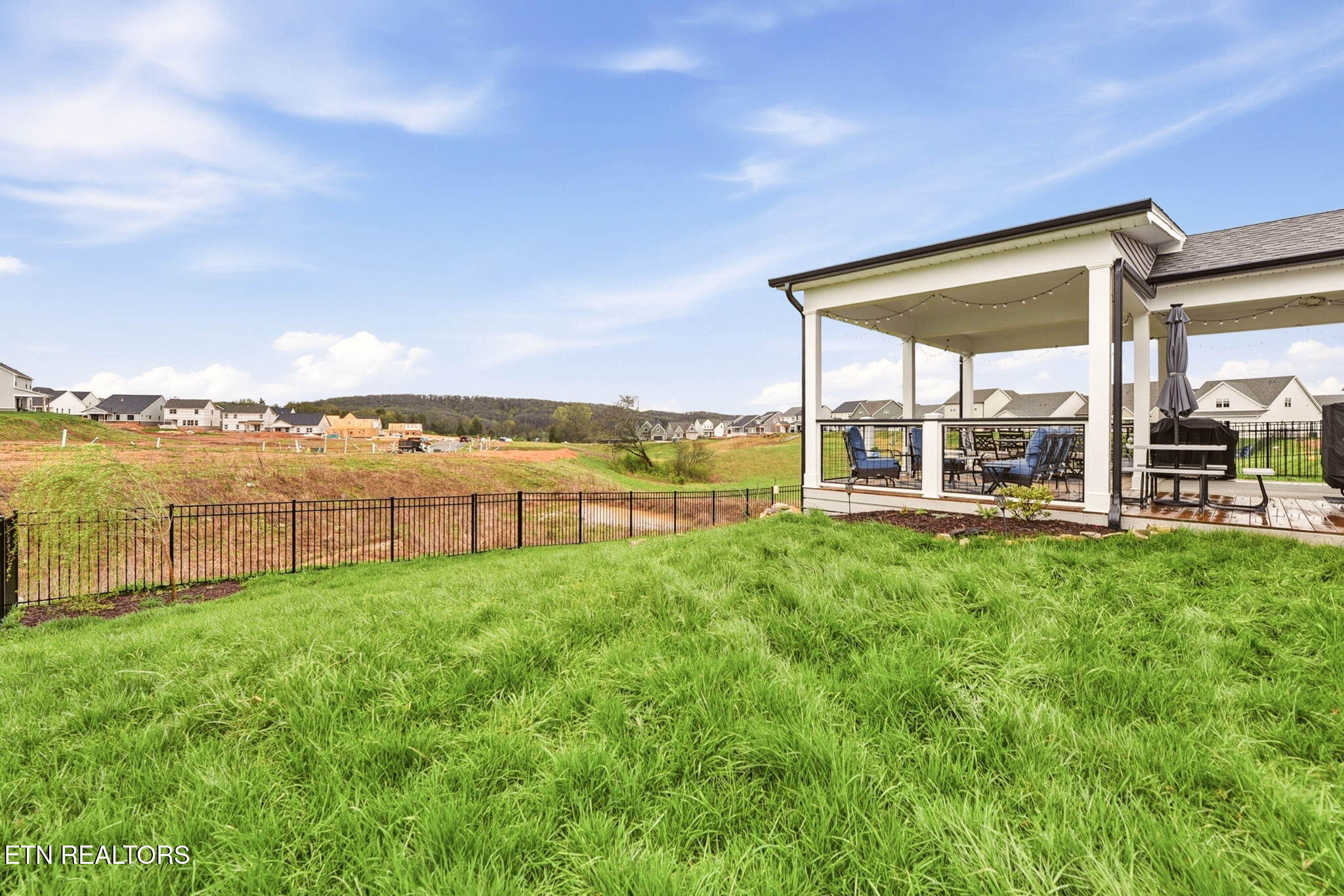 12142 Signal View Road Knoxville, TN 37932 - Photo 46 of 48 46-web-or-mls-SgnlVw12142 (11)