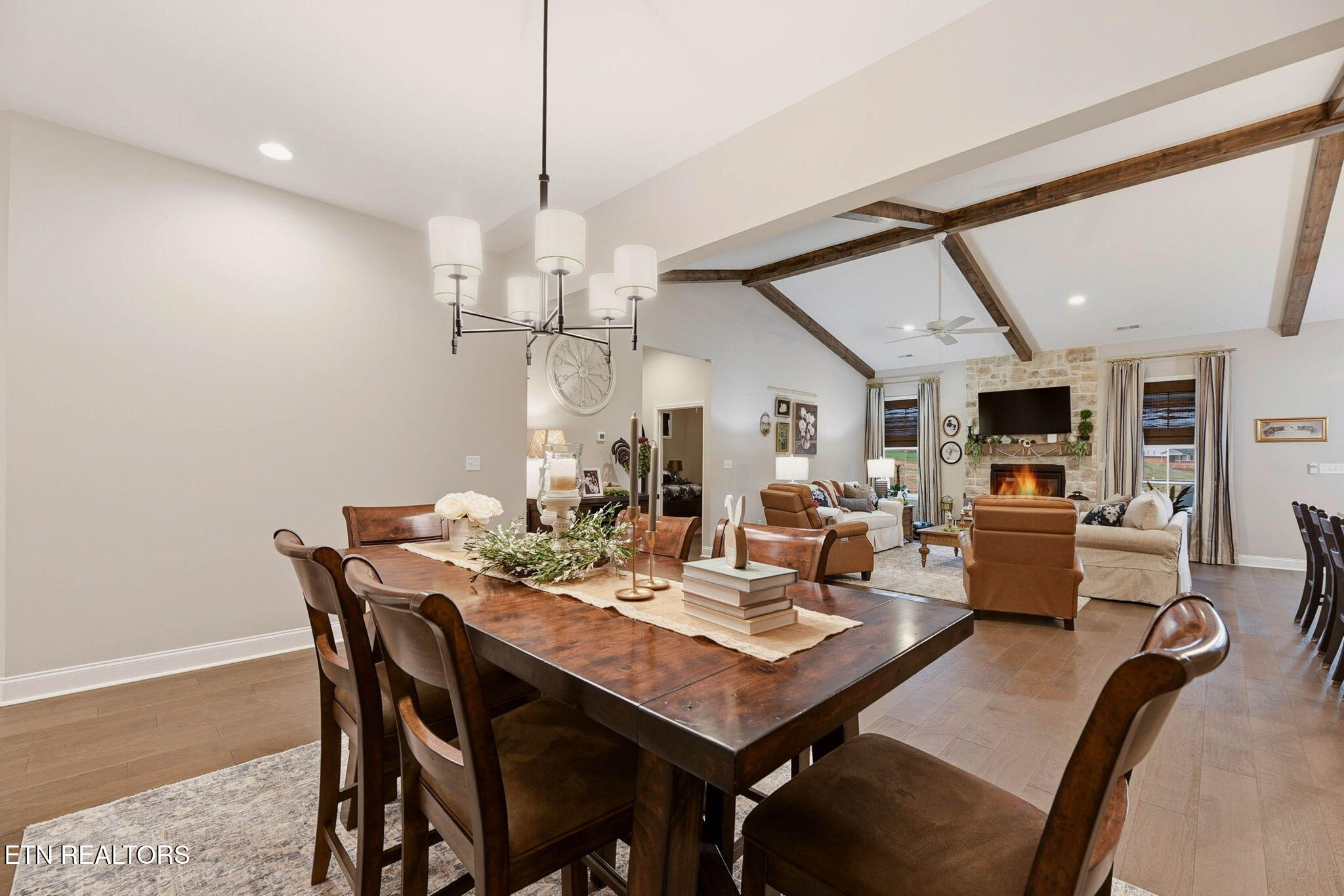 12142 Signal View Road Knoxville, TN 37932 - Photo 7 of 48 7-web-or-mls-SgnlVw12142 (92)_with_fire