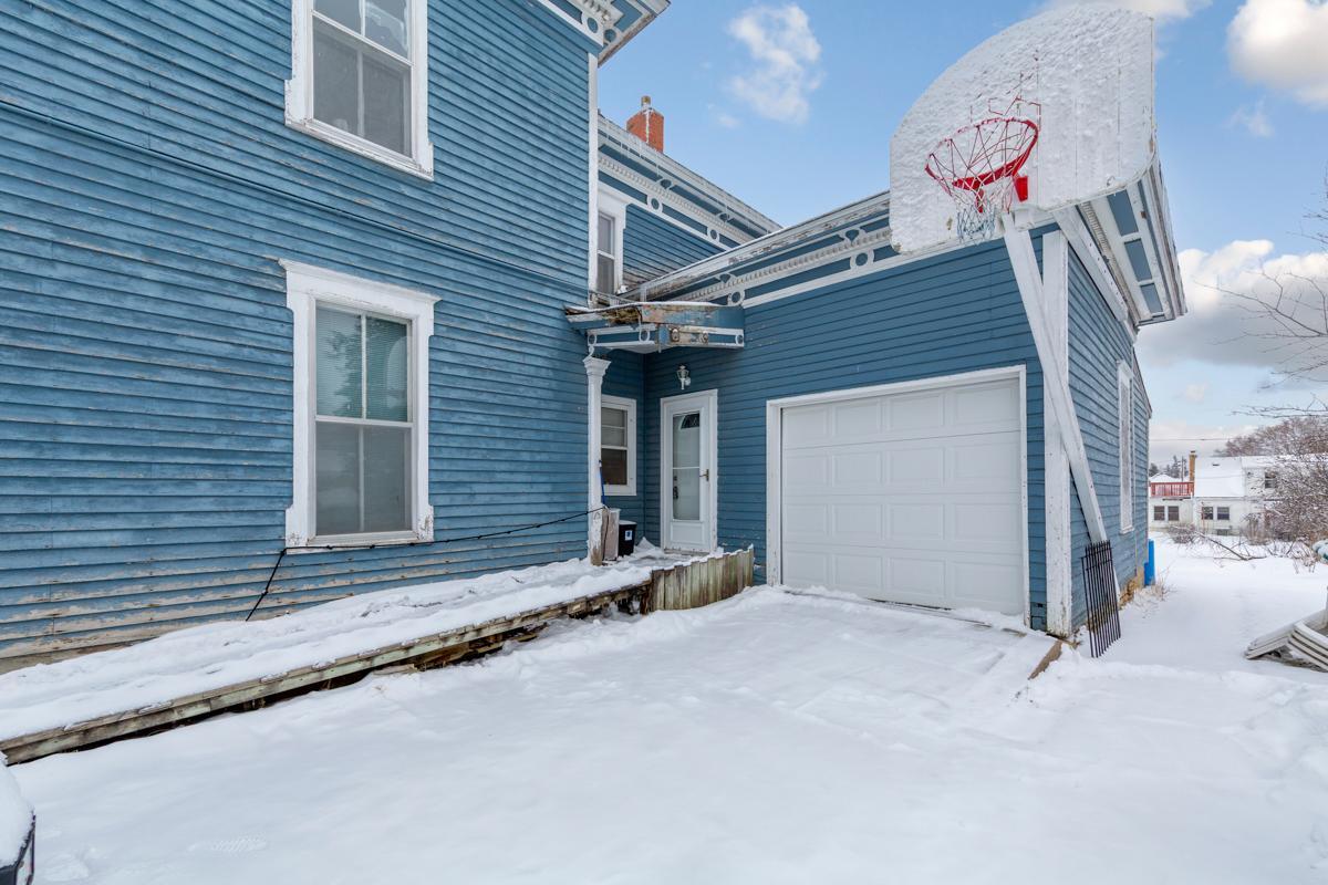 205 2nd Street Southwest Pine Island, MN 55963 - Photo 4 of 42