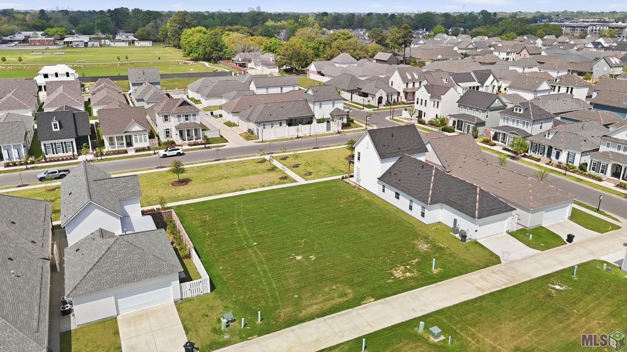 1754 Rouzan Avenue Baton Rouge, LA 70808 - Photo 3 of 11