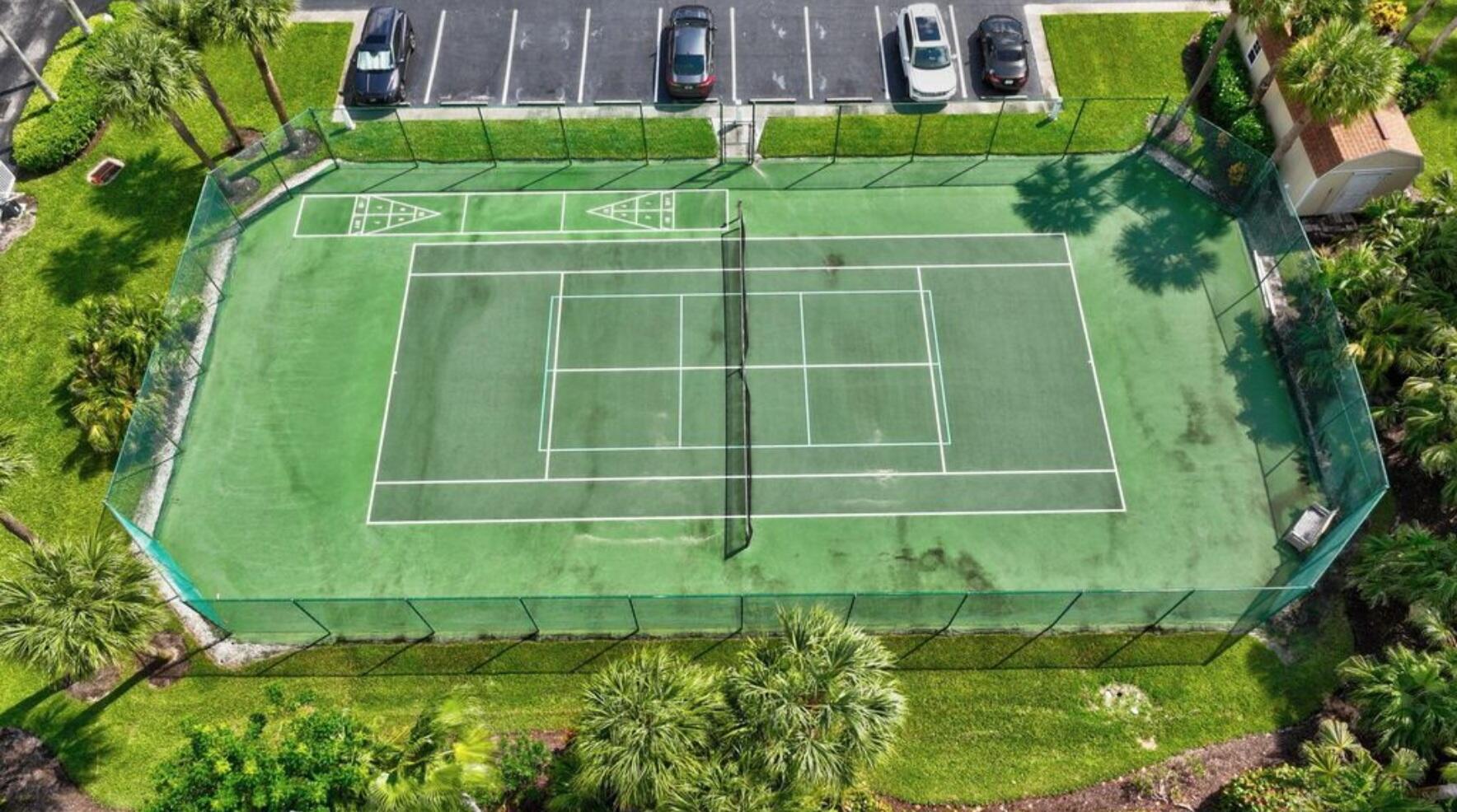 3870 North Hwy A1A, Unit 1011 Hutchinson Island, FL 34949 - Photo 25 of 30 a view of a park