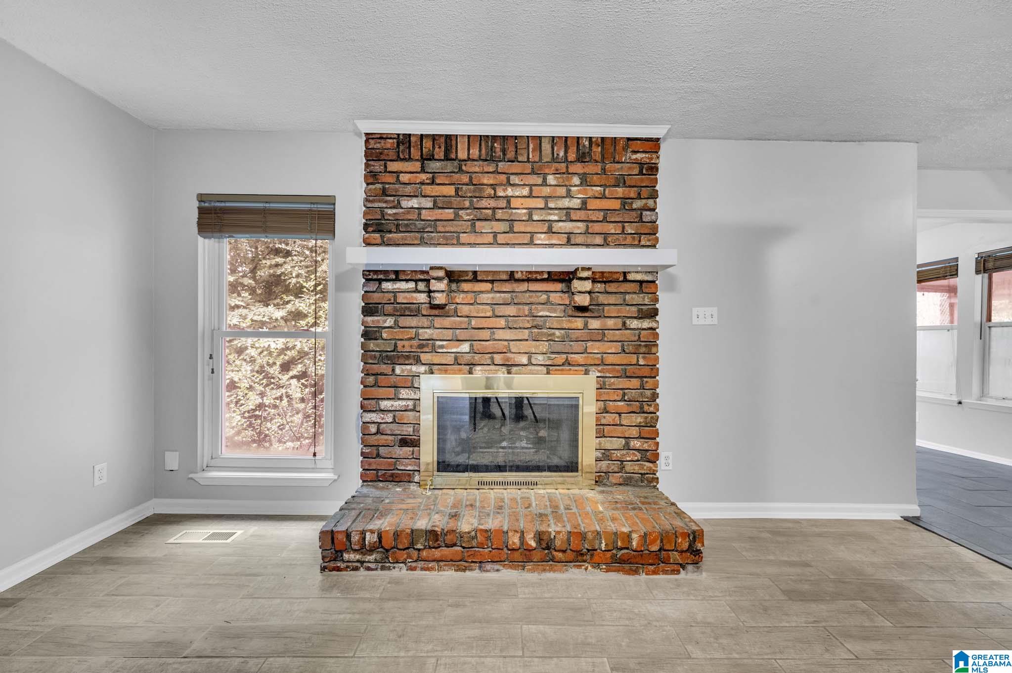 501 Hillsboro Road Bessemer, AL 35023 - Photo 13 of 30