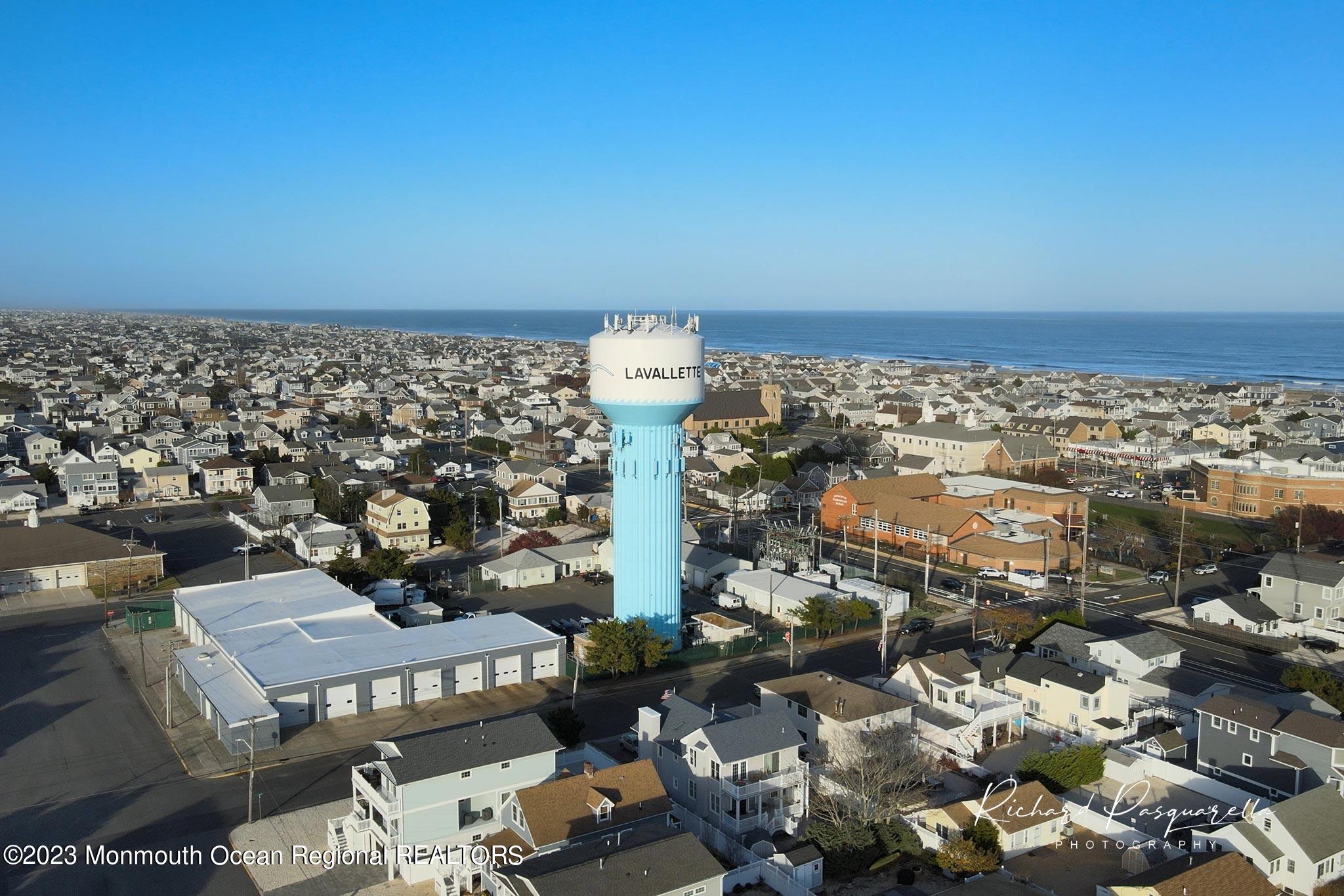 902 Oceanfront Lavallette, NJ 08735 - Photo 21 of 21 44