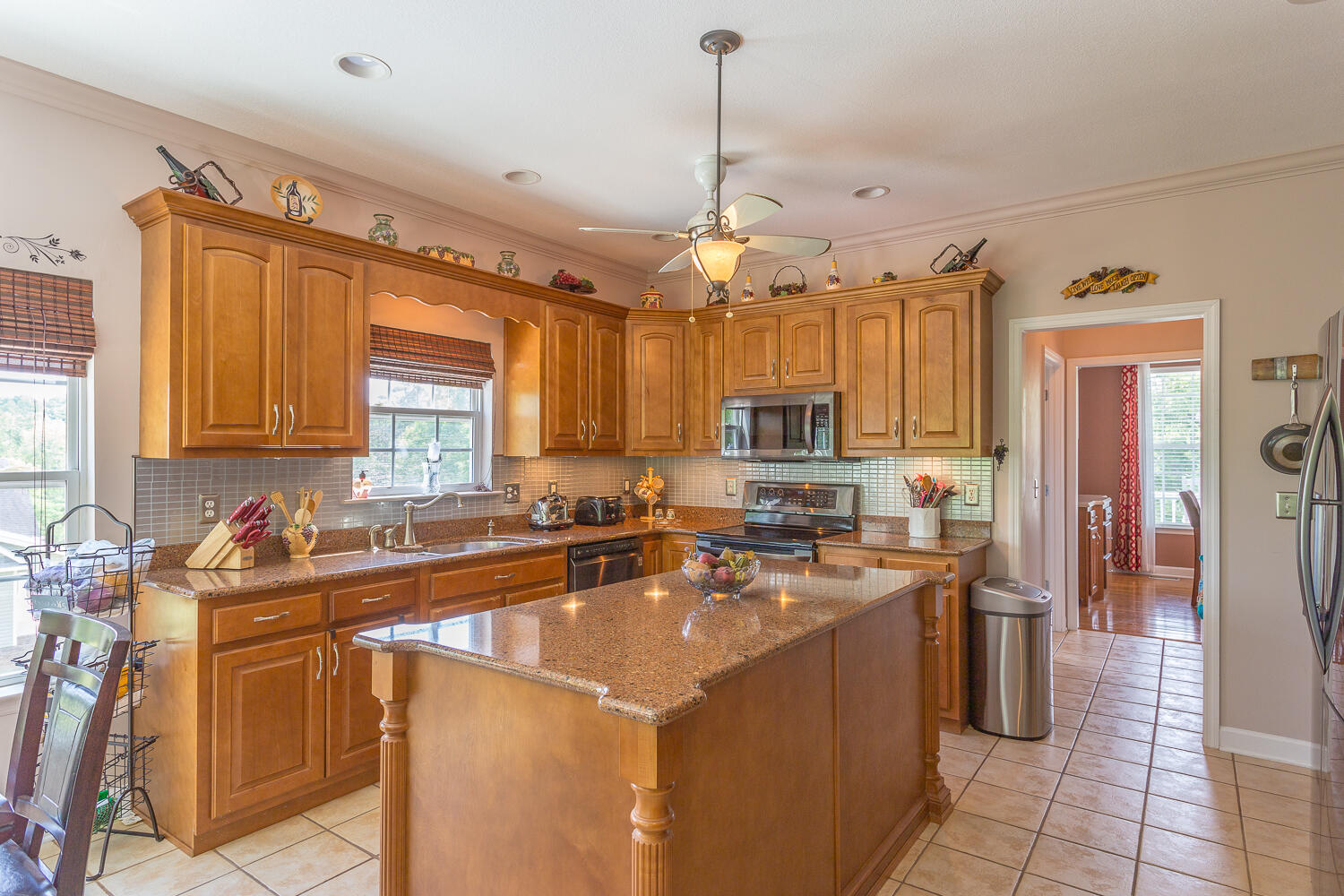 199 Falcons View Drive Ringgold, GA 30736 - Photo 8 of 54 199 Falcons View HD -54